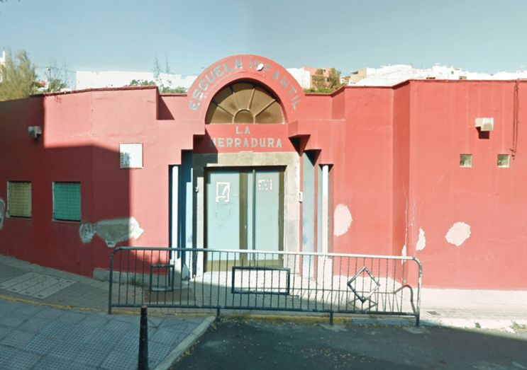 Imagen de archivo de la antigua escuela infantil de La Herradura (Foto Google Maps)